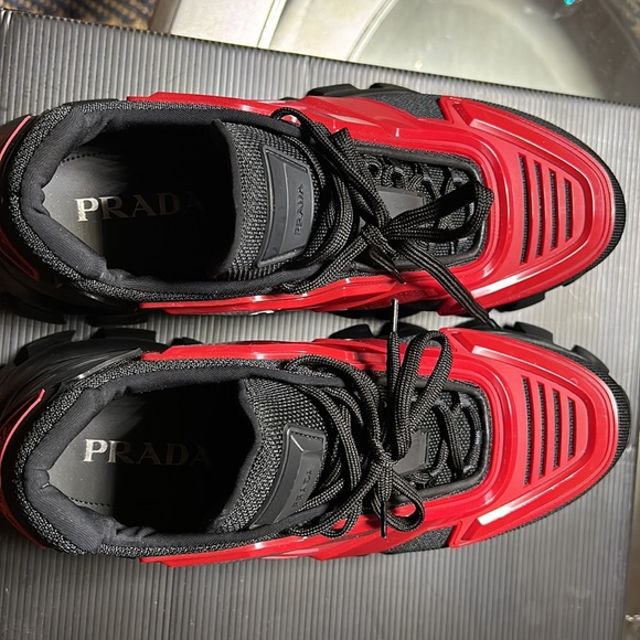 Prada cloudburst ( black and red ) - Picture 9 of 10